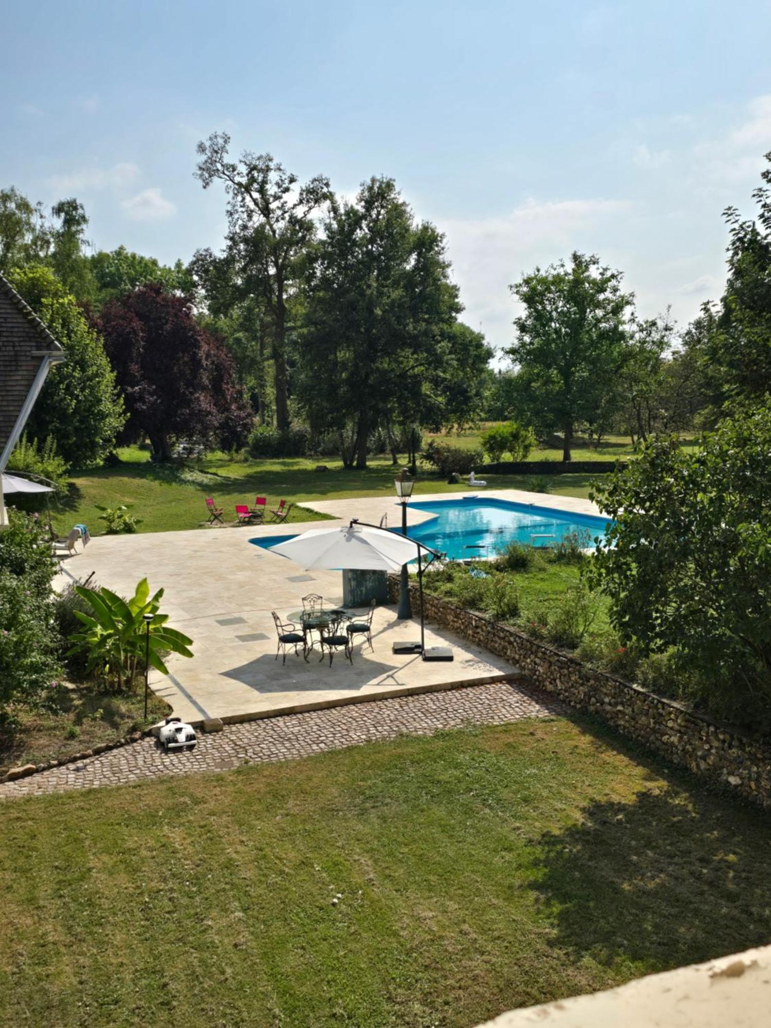 Domaine Des Bruns Bed & Breakfast Chatillon-Coligny Exterior photo